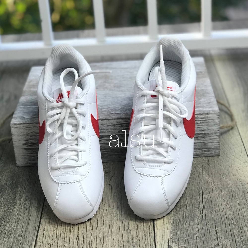 NWT Nike Cortez GS White Red WMNS - Picture 2 of 7